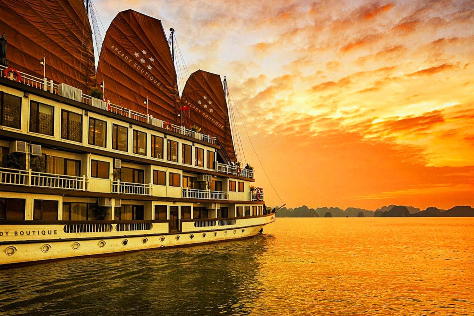 Arcady Boutique Cruise Hotel ฮาลอง ภายนอก รูปภาพ