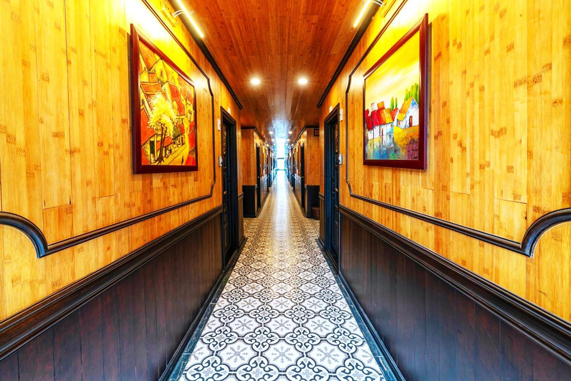 Arcady Boutique Cruise Hotel ฮาลอง ภายนอก รูปภาพ