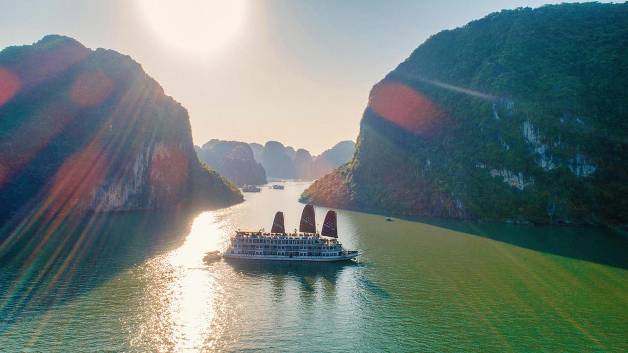 Arcady Boutique Cruise Hotel ฮาลอง ภายนอก รูปภาพ