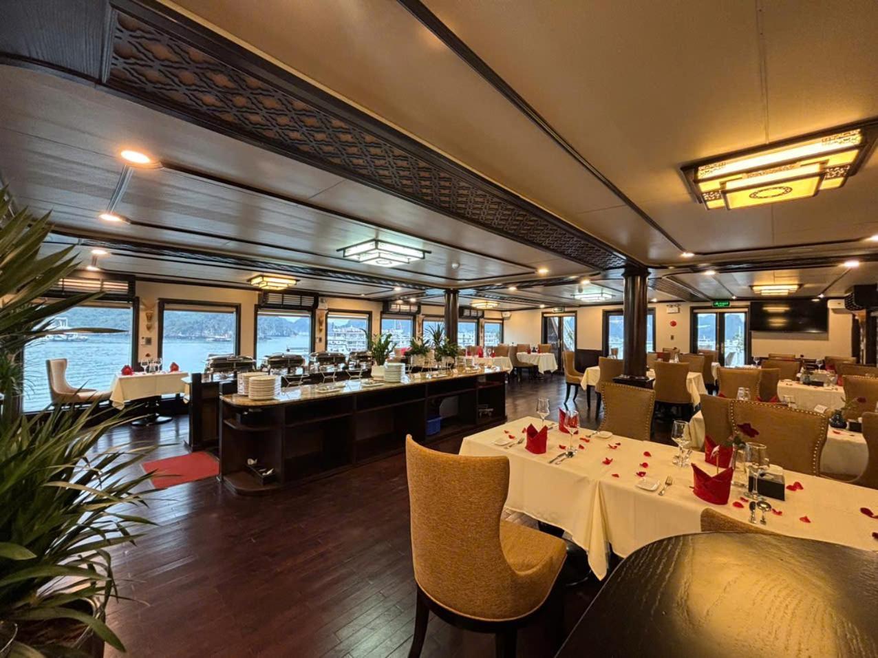 Arcady Boutique Cruise Hotel ฮาลอง ภายนอก รูปภาพ